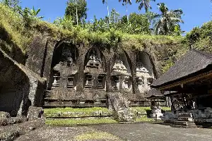 Jejak Gunung Kawi dalam Legenda Sukses Bisnis Pendiri Bentoel