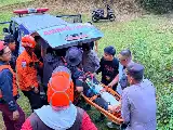 Alami Cedera dan Kelelahan, Enam Mahasiswa KKN Unhas Dievakuasi dari Tebing Goa Kalibbong Alloa Pangkep