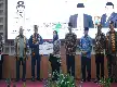 Sokong Pendidikan dan Kesehatan di Lampung, BPKH Salurkan Beasiswa serta Fasilitas Sanitasi