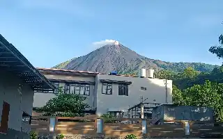 Post-Eruption of Mount Karangetang in Sitaro: Residents Urged to Stay Away from Danger Radius