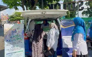 Para mejorar la accesibilidad, la sucursal de BPJS Kesehatan en Solok abre servicio móvil en un hospital