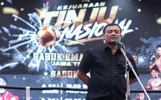 El gobernador Ahmad Luthfi impulsa el resurgimiento del boxeo profesional en Java Central
