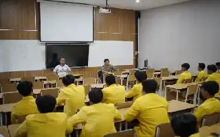 Promoviendo la innovación sostenible, 45 estudiantes de Ingeniería Mecánica de la Unnes realizan investigaciones sobre tecnología verde en Malasia