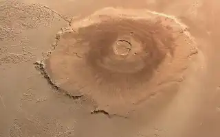 ¿Por qué el Olympus Mons de Marte es mucho más alto que el Monte Everest?