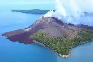Geological Agency: Viral Video of Violent Anak Krakatau Eruption is Fake News