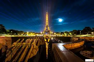 Paris Gelar Perayaan Spektakuler Peringatan 250 Tahun Kemerdekaan Amerika Serikat