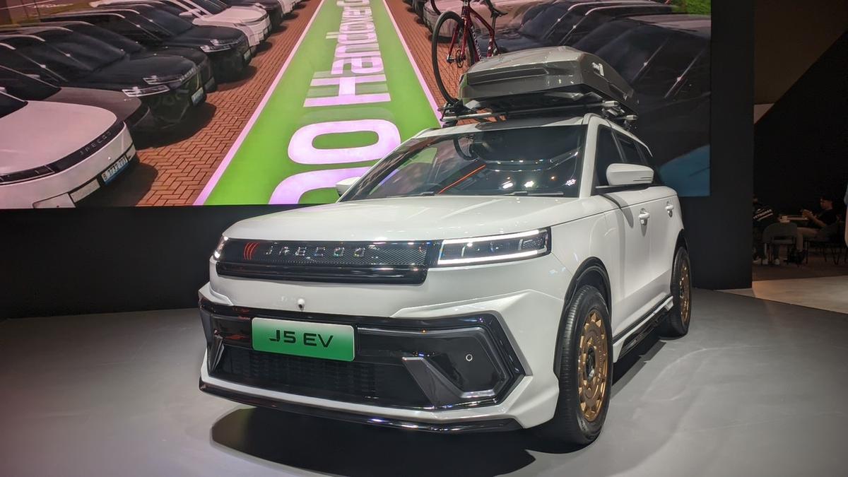 Jaecoo J5 Facelift Tertangkap Kamera: Usung Teknologi Otonom dan Sistem Hybrid Anyar