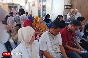 Impulsando la competitividad, profesores de la FEB UNJ capacitan a Mipymes de Cipinang en alfabetización digital y financiera