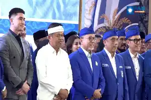 Zulkifli Hasan ordena a los cuadros del PAN de Java Occidental dar máxima prioridad al bienestar público