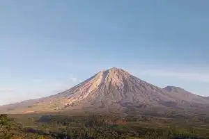 Out of Respect for Hari Raya Karo Customs, Mount Semeru Hiking Trail Temporarily Closed