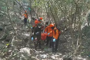 Jasad Pria yang Hilang Sepekan Ditemukan di Gunung Kendil Lamongan, Polisi Pastikan Tak Ada Tanda Kekerasan