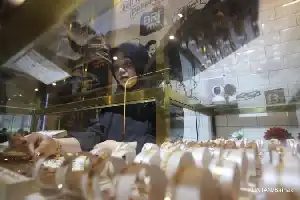 Los precios del oro se corrigen y la concesión de créditos prendarios se ralentiza en el primer semestre de 2026