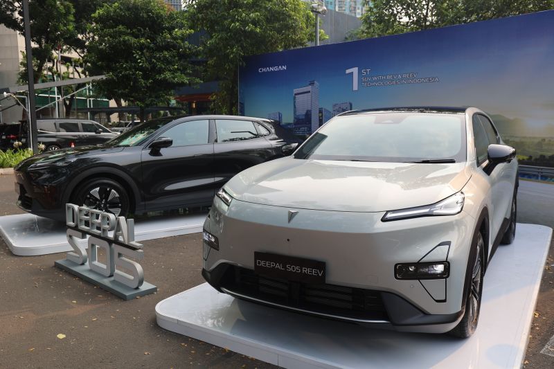 Changan Hadirkan Deepal S05, Pionir SUV Teknologi REEV di Pasar Indonesia