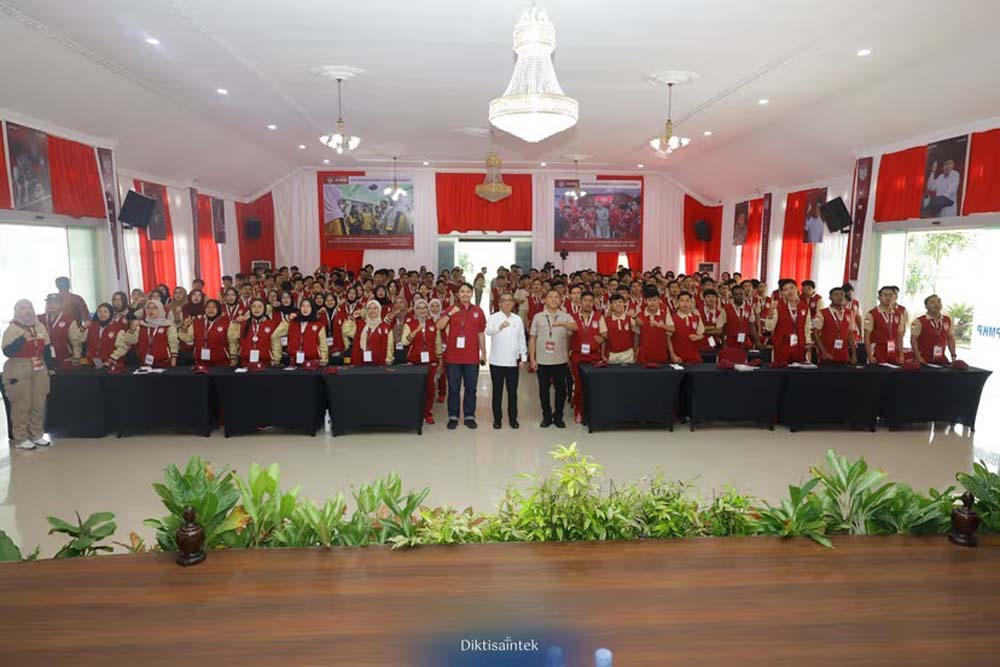 Mendiktisaintek Dorong Mahasiswa Kuasai Teknologi dan Perkuat Karakter untuk Daya Saing Bangsa