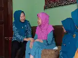 Improving the Welfare of Coastal Communities, Tanjungpinang PKK Intensifies the 'Menyisir' Program in Kampung Bugis