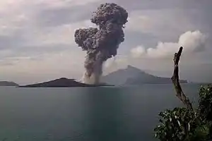 Status Siaga Gunung Anak Krakatau, KSOP Bakauheni Larang Kapal Masuk Radius 5 Kilometer