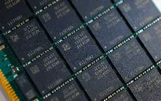 Samsung Profit Surge Projected to Soothe Global Chip Market Uncertainty