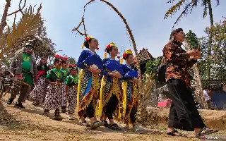 Steadfast Tradition at the 25th Five Mountains Festival on the Slopes of Merbabu