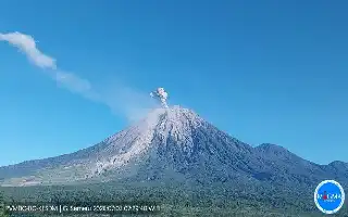 Mount Semeru Erupts Again, Spewing Ash Column Up to 1,100 Meters High