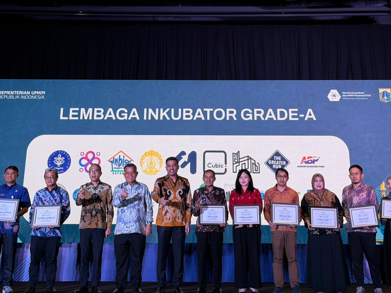 Tingkat Nasional, The Greater Hub SBM ITB dan DKST Raih Predikat Terbaik Inkubator Bisnis 2026