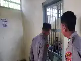 Tingkatkan Kewaspadaan, Polsek Wirobrajan dan Gondokusuman Rutin Periksa Kesehatan Tahanan serta Keamanan Mako