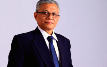 Analisis Prof. Didik: Safari Politik Jokowi Berisiko Ciptakan Ketidakpastian Investasi
