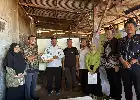 Tingkatkan Produktivitas Petani Pasuruan, Akademisi UPN Veteran Jatim Kenalkan Mesin Pemipil Jagung dan Manajemen Usaha