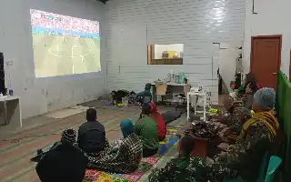 Зміцнюючи єдність: Кодим 0707/Вонособо влаштовує спільний перегляд Чемпіонату світу з жителями