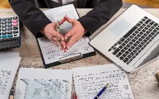 La integración de IA en Zoom Workplace acelera la preparación de documentos de auditoría hasta en un 80 por ciento