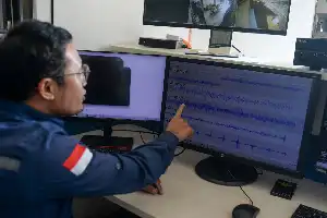 Aktivitas Vulkanik Meningkat, Gunung Anak Krakatau Tetap Berstatus Siaga