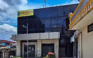 La OJK acelera la consolidación de los BPR: 81 bancos se fusionarán en 24 entidades