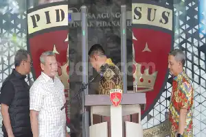 Kosmak Ungkap Dugaan Jaringan Pencucian Uang yang Melibatkan Eks Jampidsus Febrie Adriansyah