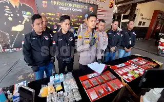 Cimahi Police Uncover 40 Drug Cases: Seize Billions of Rupiah Worth of Crystal Meth from Gunung Batu Dealer
