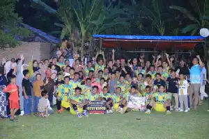 Турнір Persipuja Cup V офіційно закрито, голова району та DPRD Кампару закликають до розвитку молодих талантів