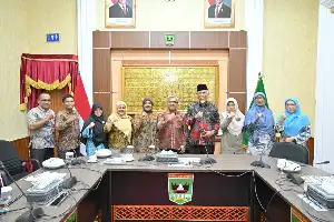 En alianza con FMIPA Unand, el Gobierno Provincial de Sumatra Occidental implementa innovaciones de Maggot y BioVORA para el desarrollo regional