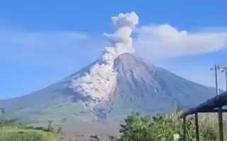 Mount Semeru Erupts Again, Public Urged to Beware of Potential Pyroclastic Flows