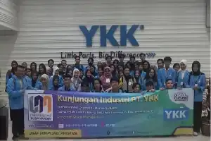 Enhancing Competence, UNM Management Students Analyze Global Industry Operations at PT YKK Indonesia