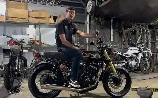 A través de la estrategia de marketing digital, estudiante de la UNM genera 500 millones de rupias en ingresos con un negocio de modificación de motocicletas