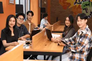 El campus de UBSI Tegal fortalece el plan de estudios digital para formar graduados competitivos a nivel mundial