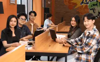 El campus de UBSI Tegal fortalece el plan de estudios digital para formar graduados competitivos a nivel mundial