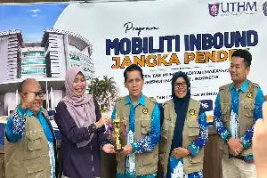 Делегація FEB Unismuh Makassar здобула титул абсолютного переможця на Міжнародному бізнес-конкурсі в UTHM (Малайзія)