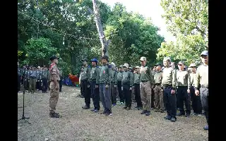 Fortaleciendo la solidaridad y el espíritu nacional, cientos de cuadros del PKS de Banten participan en el Campamento de Defensa del Estado