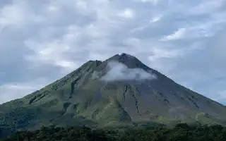 Beware of Lahar Flood Threat, Expert Warns of Hidden Dangers in Mount Semeru Eruption