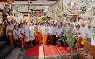 Supporting Customary Preservation, Badung Regency Government Allocates IDR 300 Million for Gunung Sari Temple Melaspas Ceremony