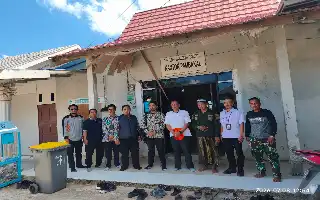 Addressing the Clean Water Crisis in Gunung Batu, Banjar BPBD Installs Emergency Water Tanks