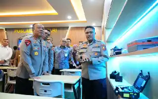 La Policía Nacional de Indonesia reforma su plan de estudios educativo: integrará los derechos humanos y la tecnología digital a partir de 2027