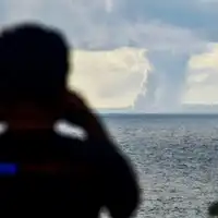 Volcanic Activity of Anak Krakatau Rises, Experts Urge Mitigation Without Panic