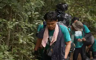 Celebrating Independence, 200 Hikers Hold Clean-Up Drive on Mount Kahung Trail