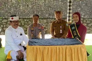 Nurturing Harmony at the Foot of Semeru: The Deep Meaning Behind Piodalan at Mandara Giri Temple