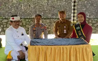 Nurturing Harmony at the Foot of Semeru: The Deep Meaning Behind Piodalan at Mandara Giri Temple